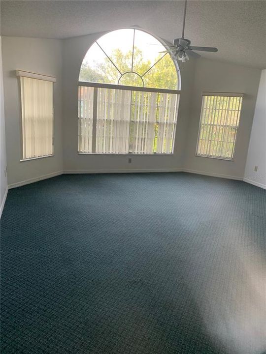 En Renta: $1,650 (3 camas, 2 baños, 1287 Pies cuadrados)