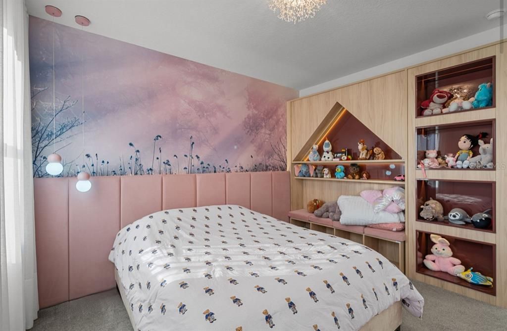 En Renta: $6,999 (4 camas, 3 baños, 2524 Pies cuadrados)