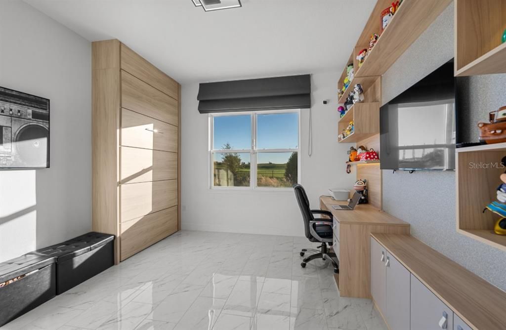 En Renta: $6,999 (4 camas, 3 baños, 2524 Pies cuadrados)