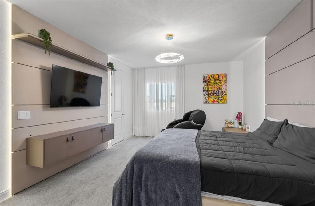 En Renta: $6,999 (4 camas, 3 baños, 2524 Pies cuadrados)