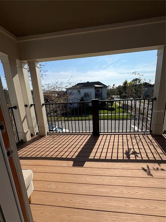 For Rent: $2,650 (3 beds, 2 baths, 1906 Square Feet)