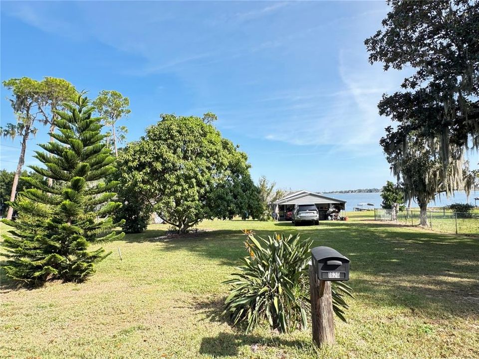 For Sale: $355,000 (3 beds, 2 baths, 1260 Square Feet)