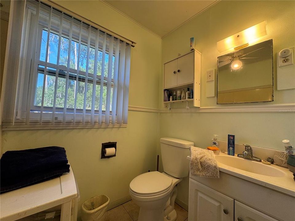 For Sale: $355,000 (3 beds, 2 baths, 1260 Square Feet)