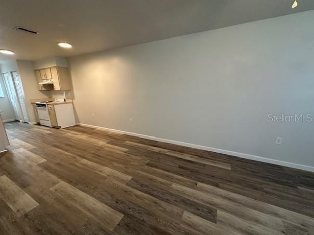 En Renta: $1,350 (2 camas, 1 baños, 1200 Pies cuadrados)