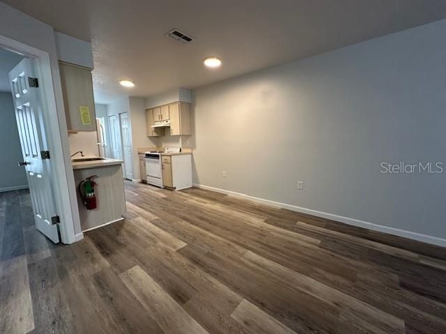 En Renta: $1,350 (2 camas, 1 baños, 1200 Pies cuadrados)