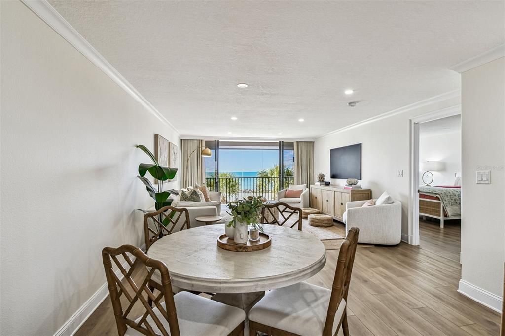 En Venta: $949,900 (2 camas, 2 baños, 1180 Pies cuadrados)