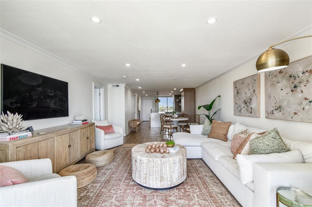 En Venta: $949,900 (2 camas, 2 baños, 1180 Pies cuadrados)