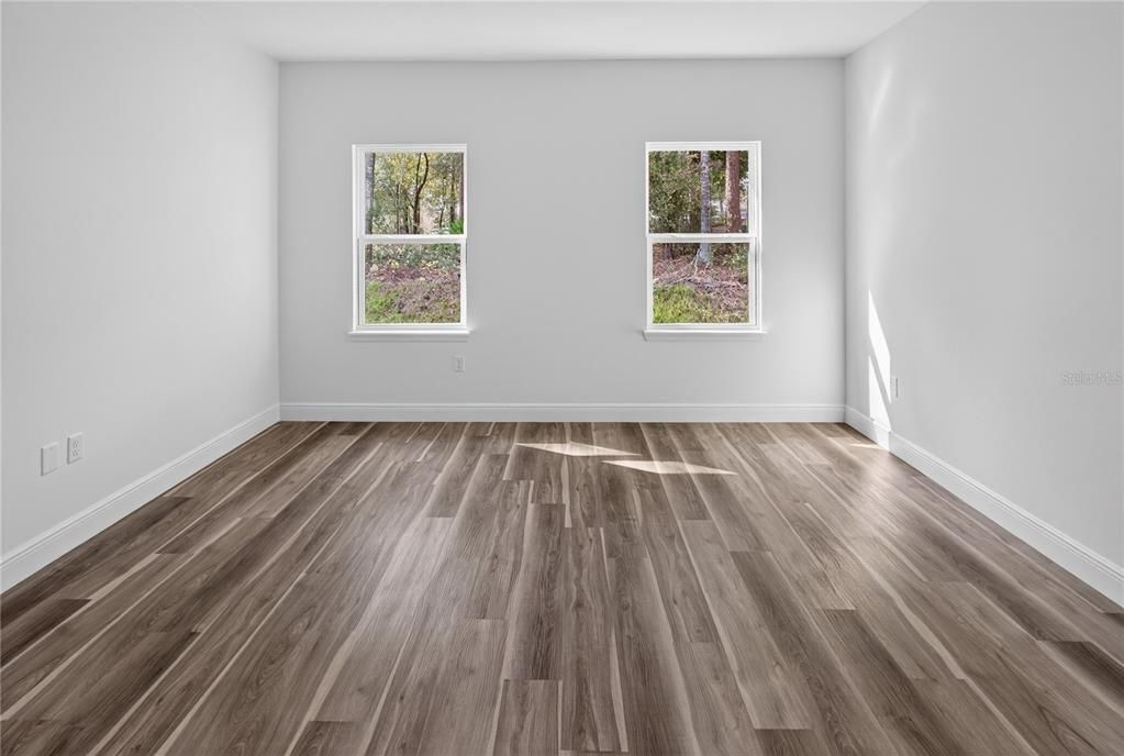 En Renta: $2,100 (3 camas, 2 baños, 1833 Pies cuadrados)