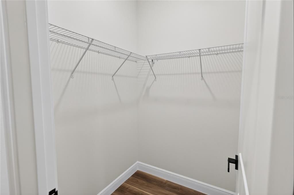 En Renta: $2,100 (3 camas, 2 baños, 1833 Pies cuadrados)