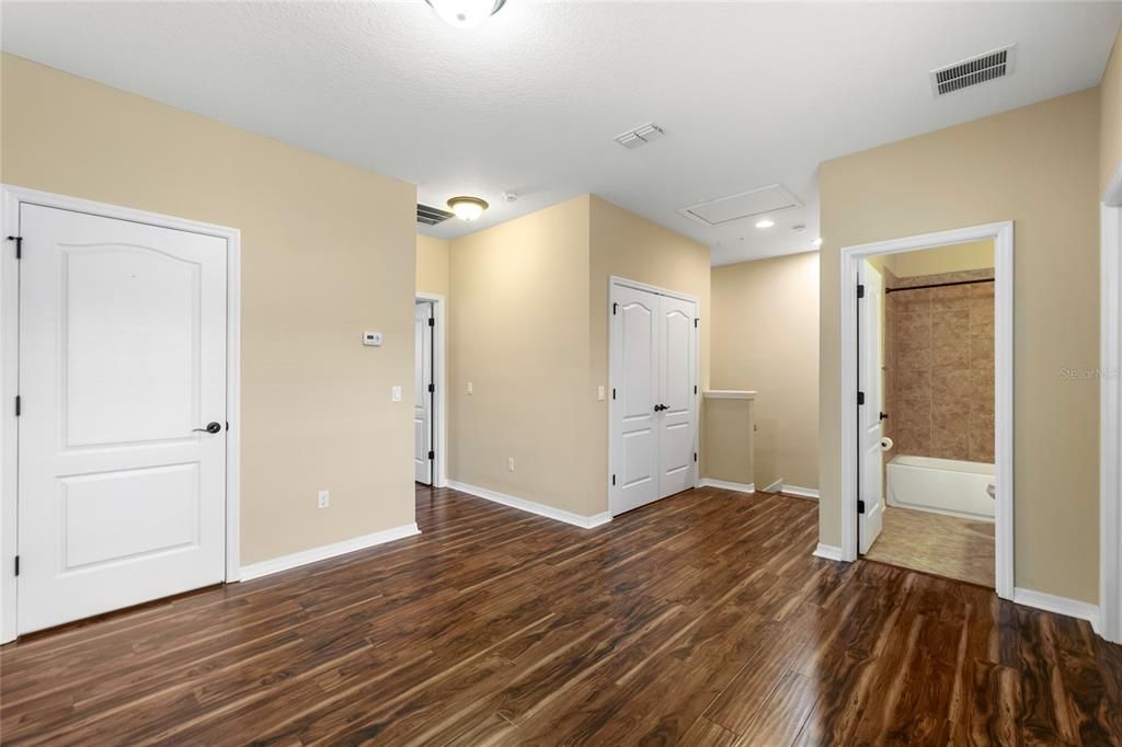 For Sale: $499,000 (2 beds, 2 baths, 1655 Square Feet)