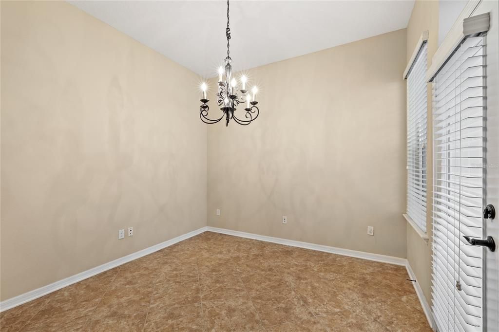 For Sale: $499,000 (2 beds, 2 baths, 1655 Square Feet)