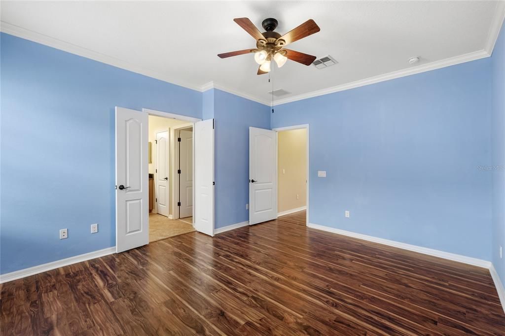 For Sale: $499,000 (2 beds, 2 baths, 1655 Square Feet)