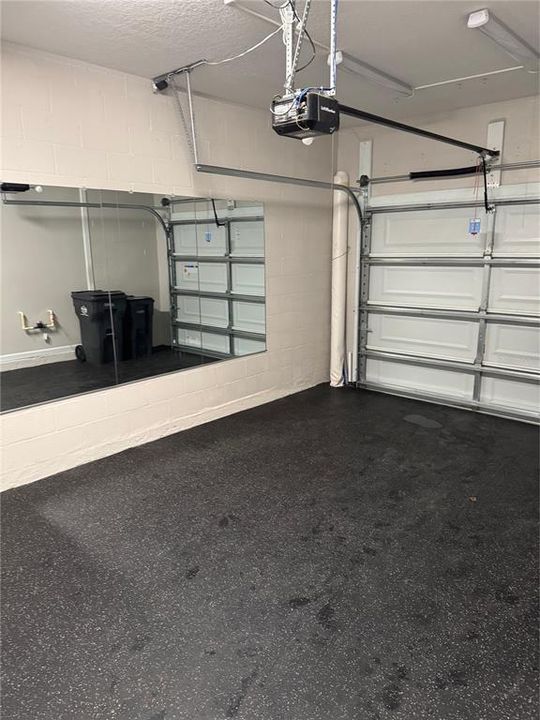 For Rent: $2,300 (3 beds, 2 baths, 1679 Square Feet)