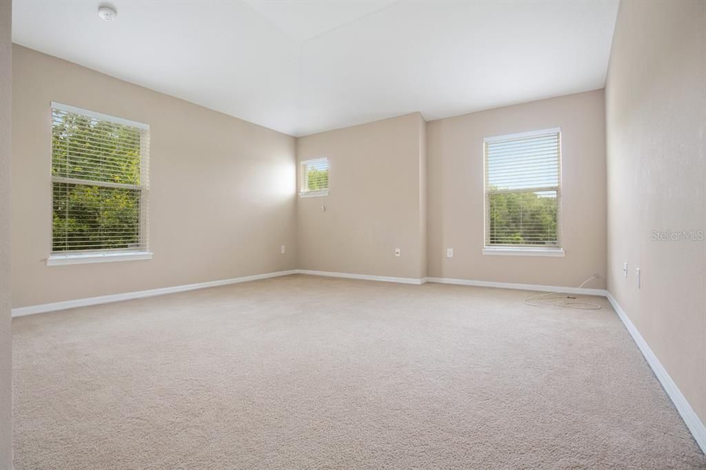 En Venta: $350,000 (3 camas, 2 baños, 1699 Pies cuadrados)