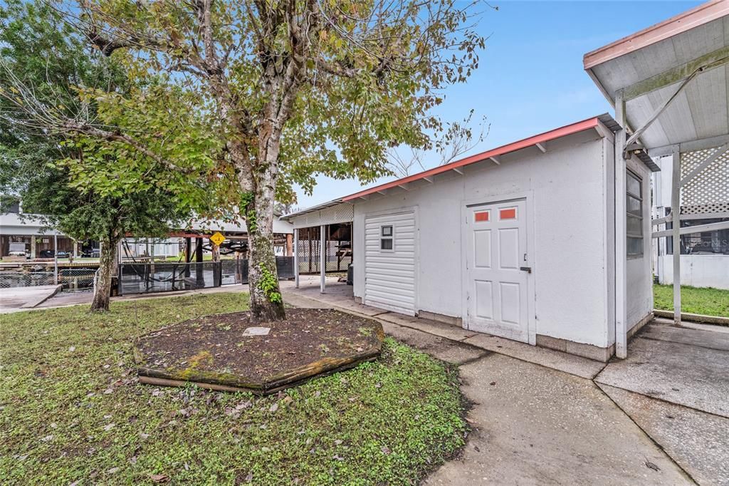 На продажу: $297,000 (2 спален, 2 ванн, 1516 Квадратных фут)