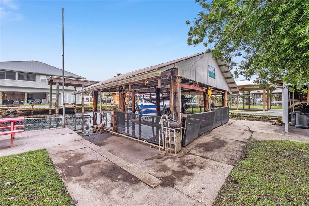 На продажу: $297,000 (2 спален, 2 ванн, 1516 Квадратных фут)