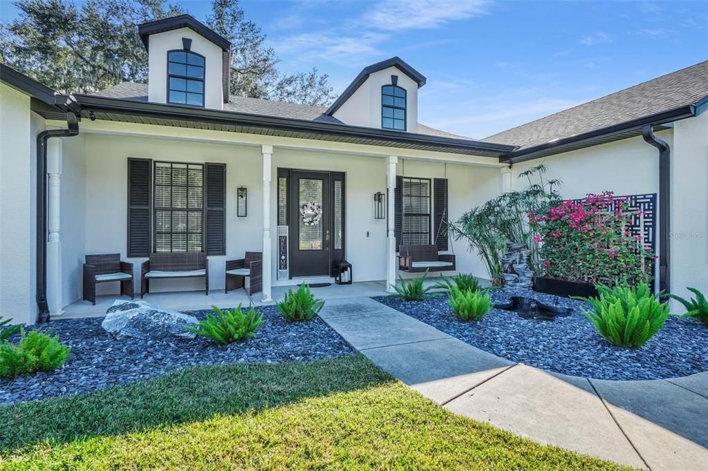 En Venta: $550,000 (4 camas, 2 baños, 2196 Pies cuadrados)