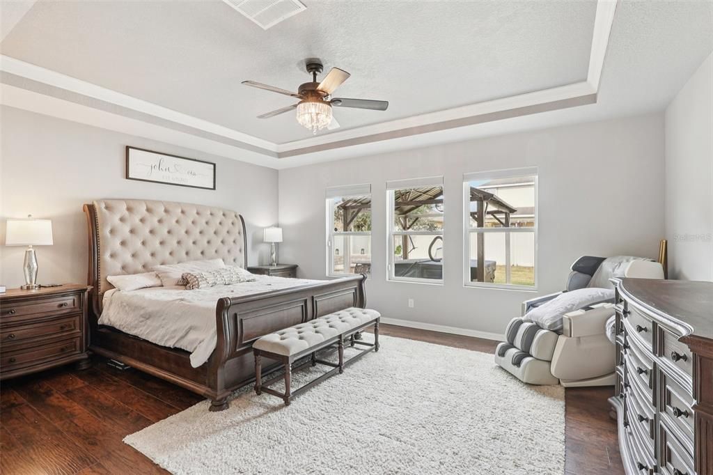 For Sale: $700,000 (4 beds, 3 baths, 3805 Square Feet)