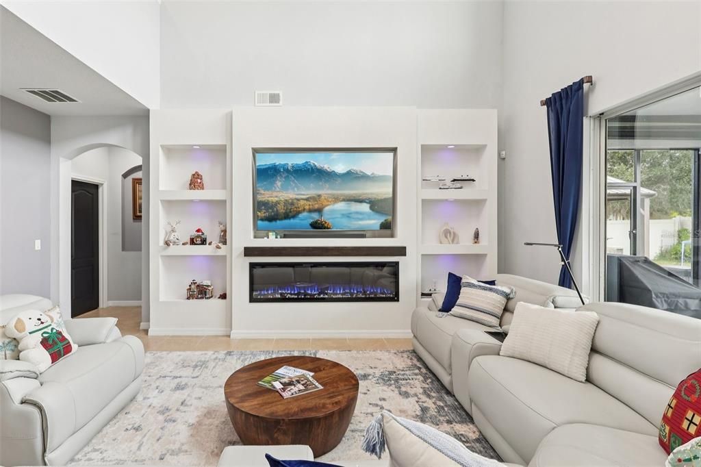 For Sale: $700,000 (4 beds, 3 baths, 3805 Square Feet)