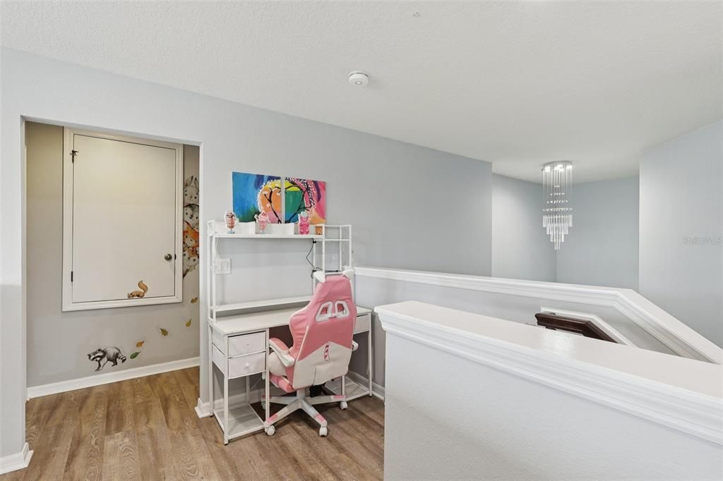 For Sale: $700,000 (4 beds, 3 baths, 3805 Square Feet)