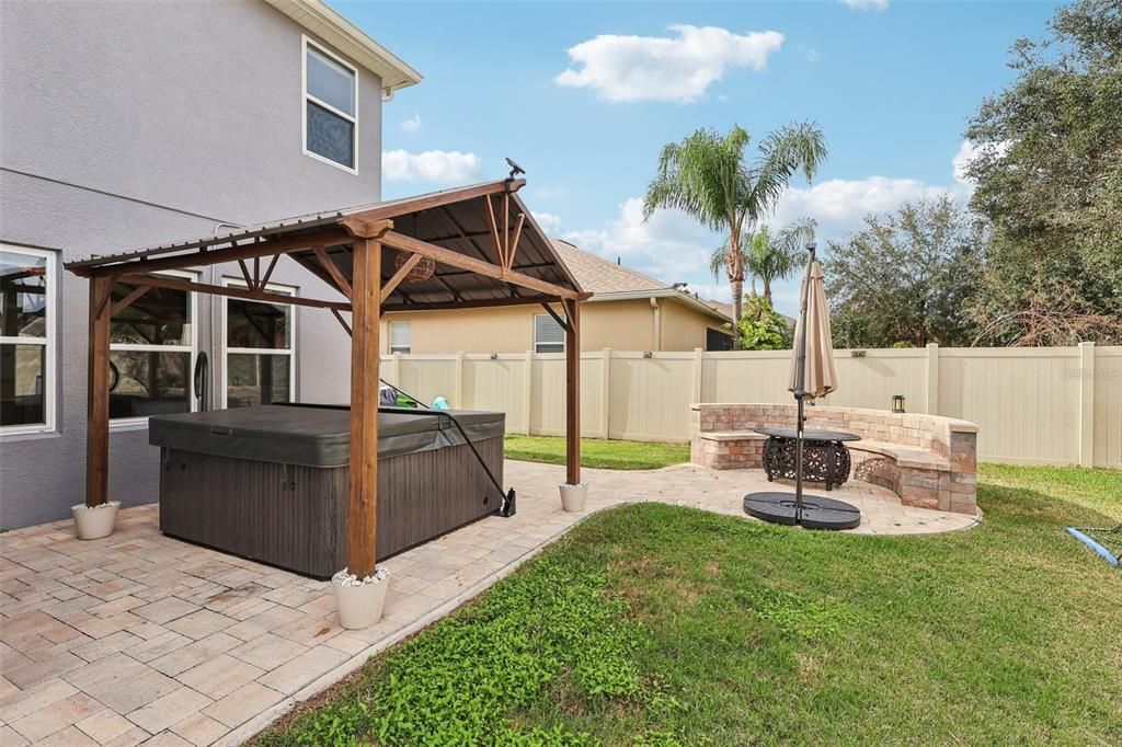 For Sale: $700,000 (4 beds, 3 baths, 3805 Square Feet)