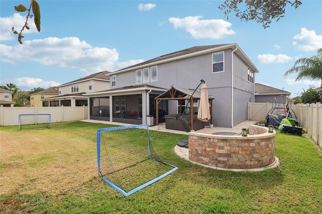 For Sale: $700,000 (4 beds, 3 baths, 3805 Square Feet)