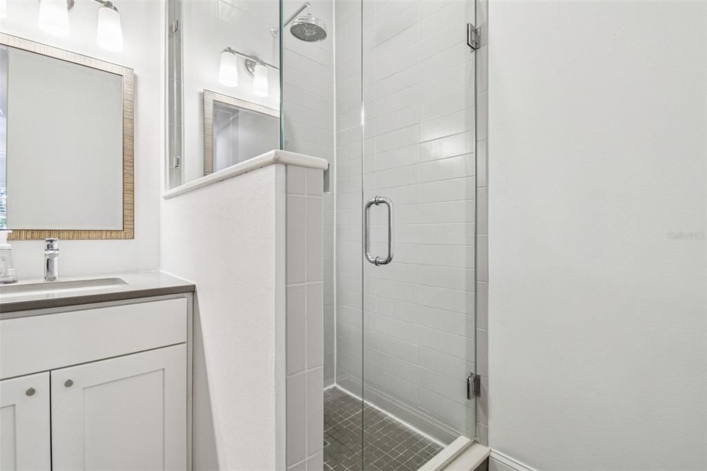 For Sale: $989,000 (3 beds, 2 baths, 2098 Square Feet)