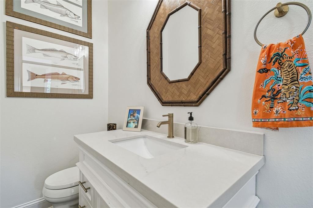 For Sale: $989,000 (3 beds, 2 baths, 2098 Square Feet)