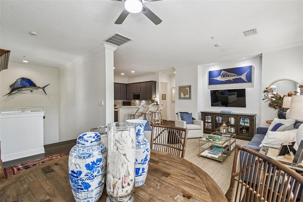 For Sale: $989,000 (3 beds, 2 baths, 2098 Square Feet)