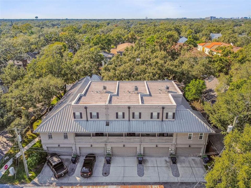 For Sale: $989,000 (3 beds, 2 baths, 2098 Square Feet)