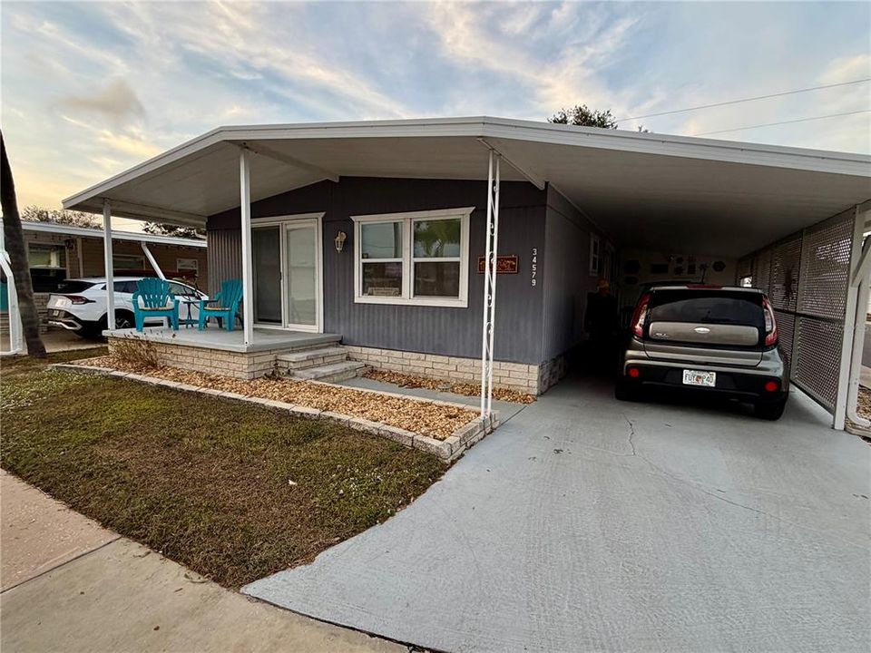 For Sale: $139,900 (2 beds, 2 baths, 1152 Square Feet)