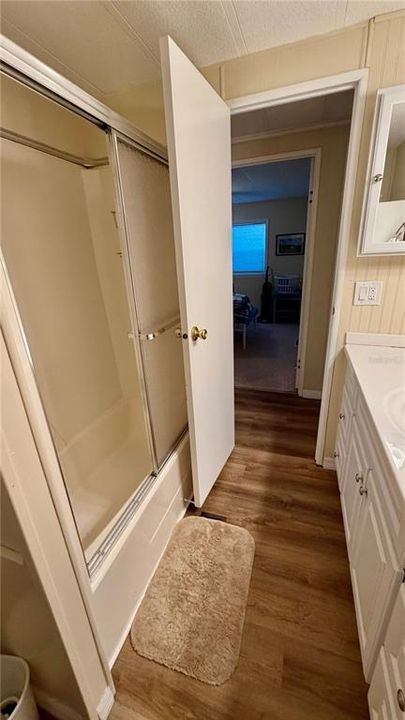 For Sale: $139,900 (2 beds, 2 baths, 1152 Square Feet)