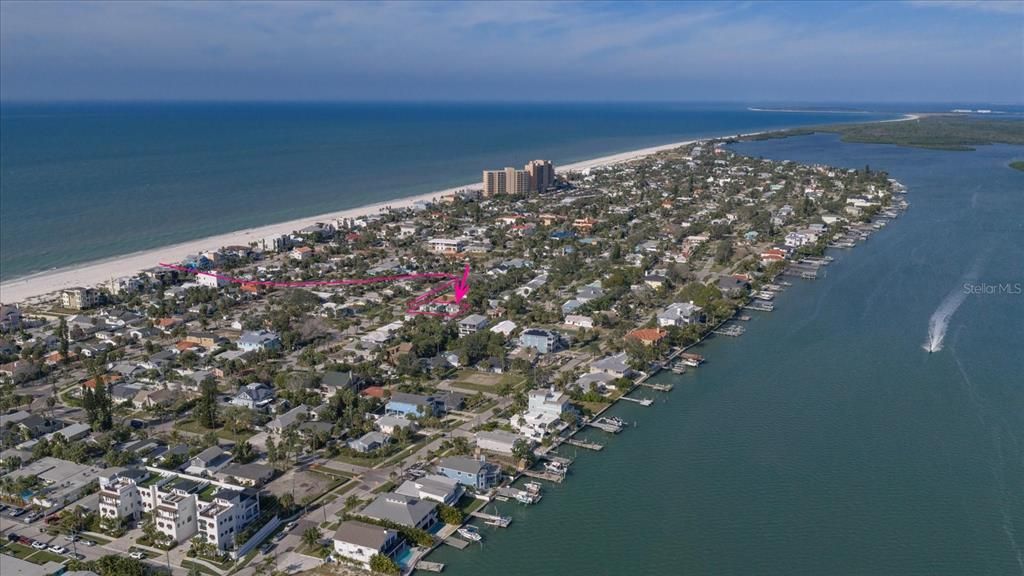 En Venta: $650,000 (3 camas, 2 baños, 1942 Pies cuadrados)