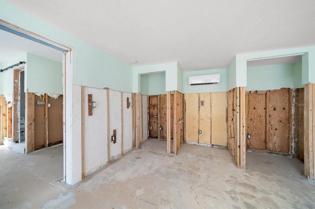 En Venta: $650,000 (3 camas, 2 baños, 1942 Pies cuadrados)