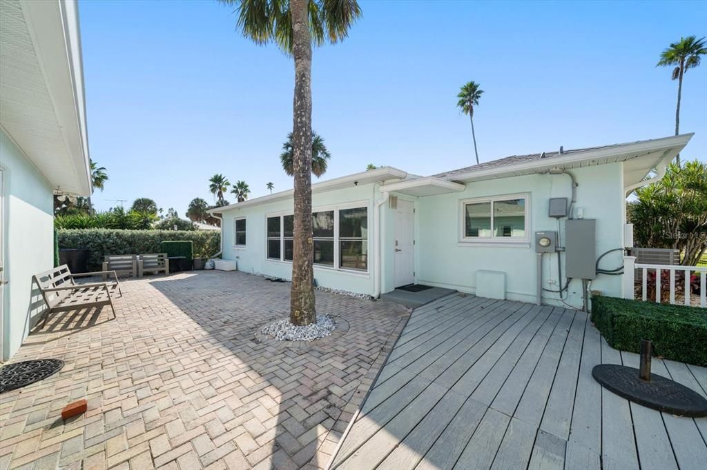 En Venta: $650,000 (3 camas, 2 baños, 1942 Pies cuadrados)