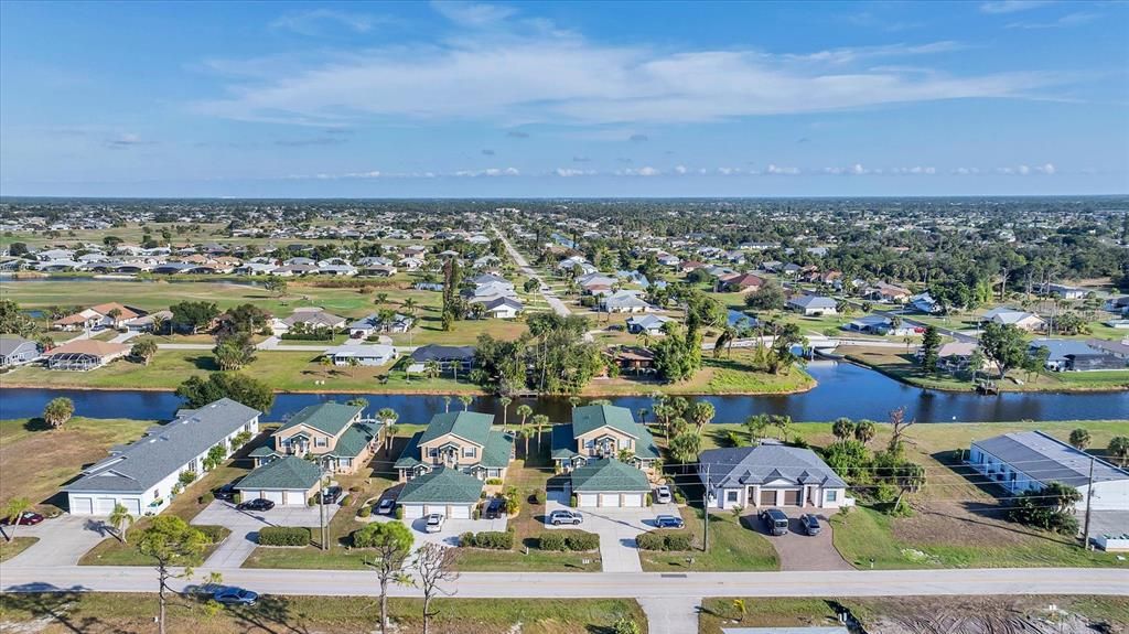 待售: $239,900 (2 贝兹, 2 浴室, 1188 平方英尺)