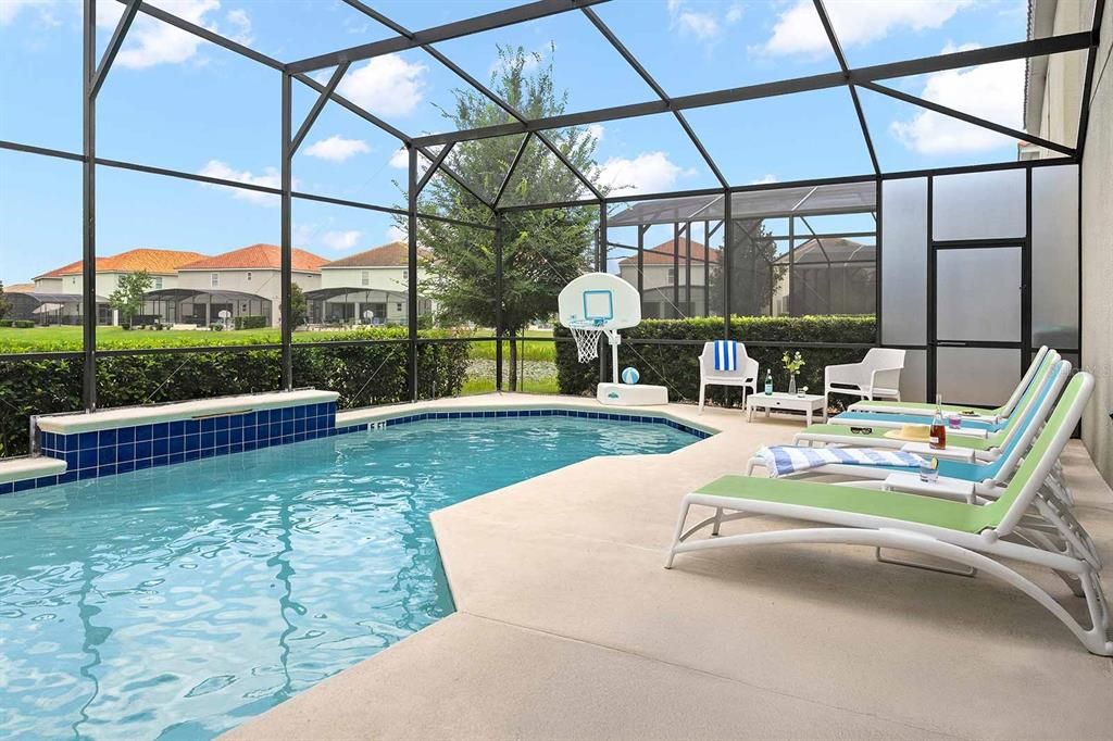 На продажу: $975,000 (11 спален, 11 ванн, 4887 Квадратных фут)