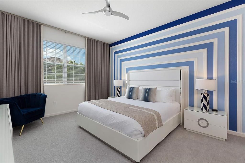 На продажу: $975,000 (11 спален, 11 ванн, 4887 Квадратных фут)