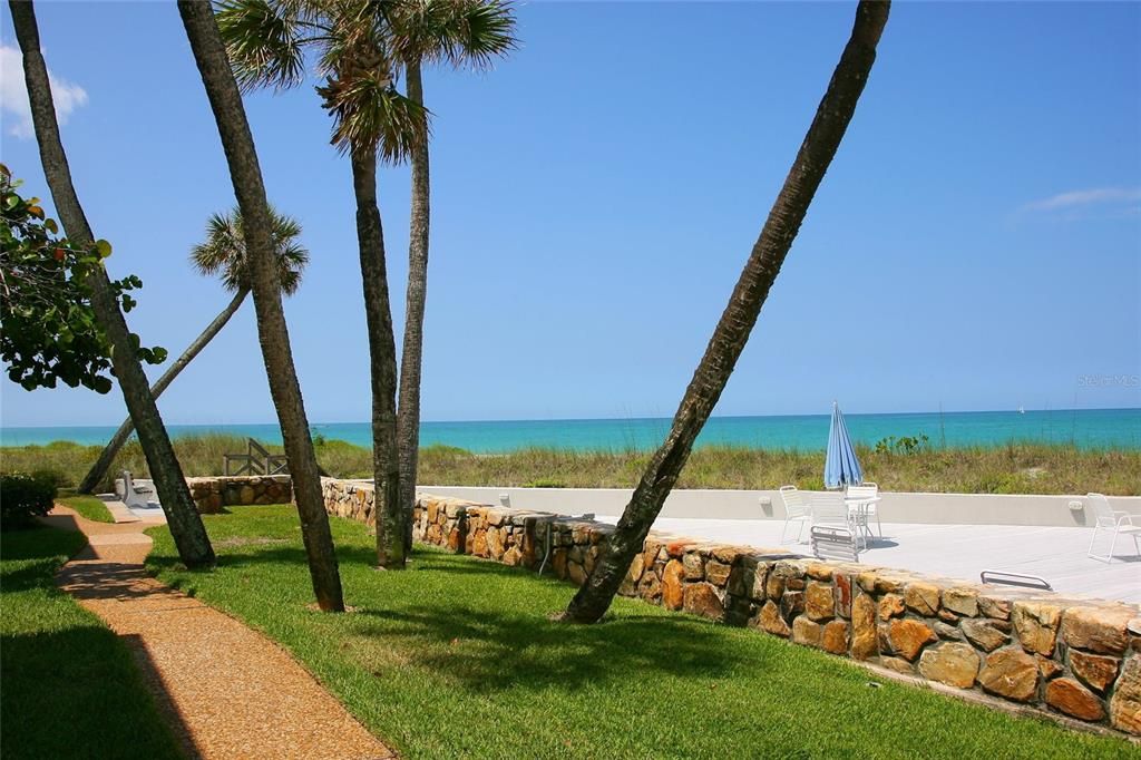 На продажу: $499,000 (2 спален, 2 ванн, 934 Квадратных фут)