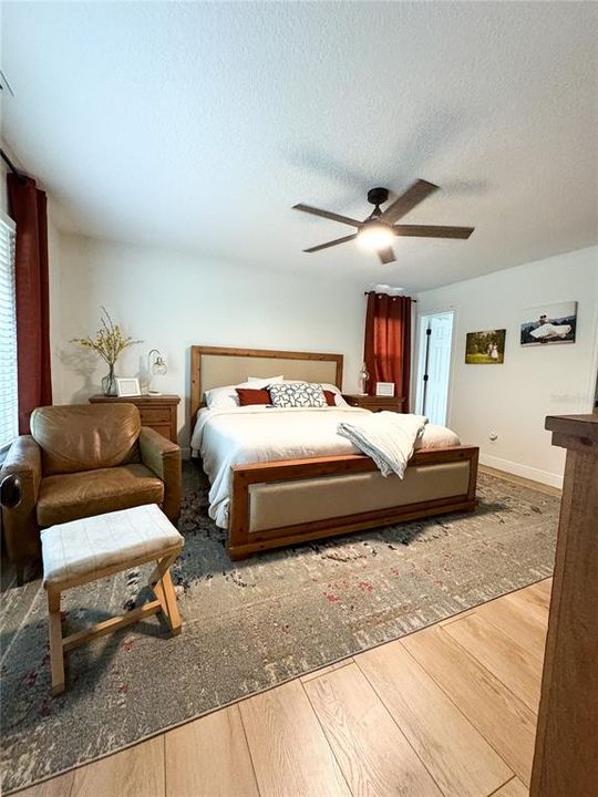 待售: $615,000 (4 贝兹, 2 浴室, 2900 平方英尺)