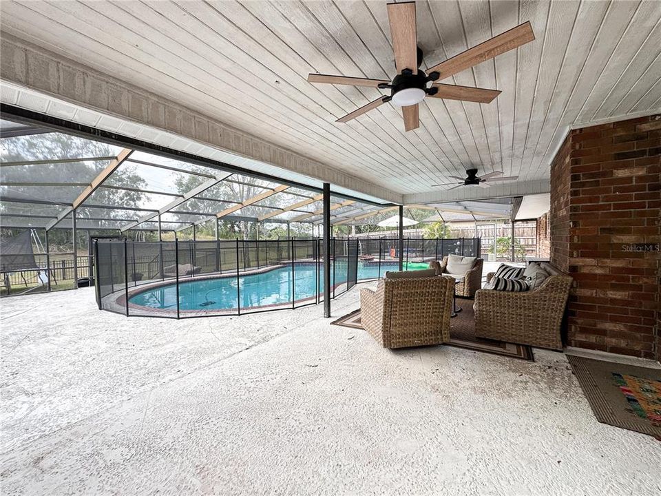 待售: $615,000 (4 贝兹, 2 浴室, 2900 平方英尺)