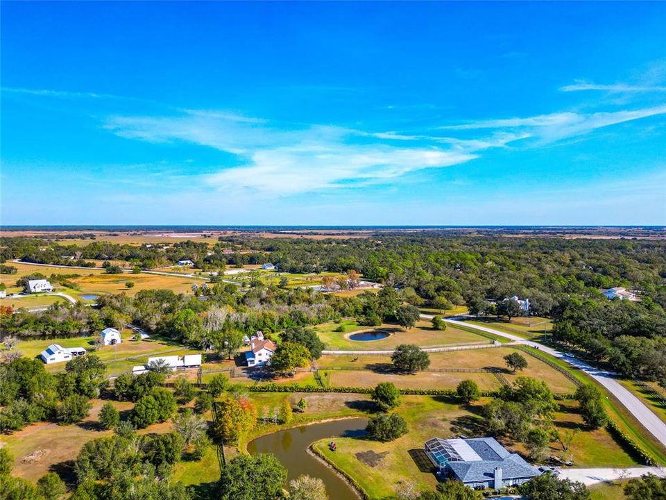 For Sale: $850,000 (3 beds, 3 baths, 2634 Square Feet)