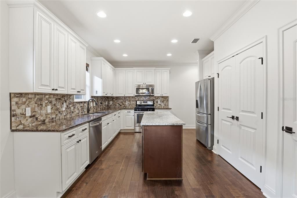 En Venta: $379,900 (3 camas, 2 baños, 1848 Pies cuadrados)