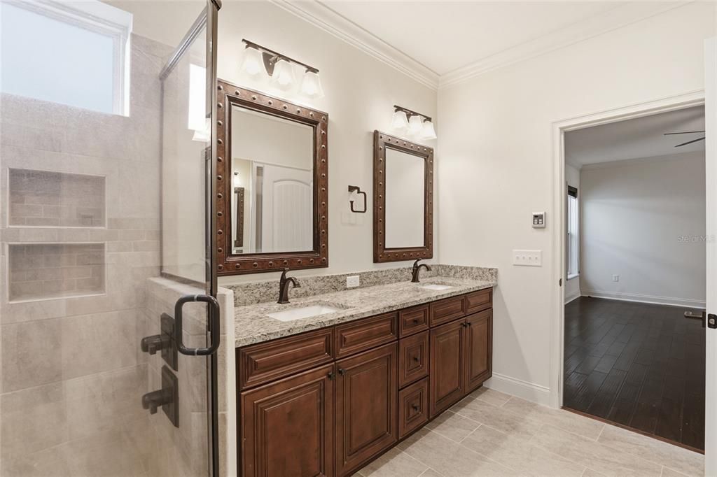 En Venta: $379,900 (3 camas, 2 baños, 1848 Pies cuadrados)