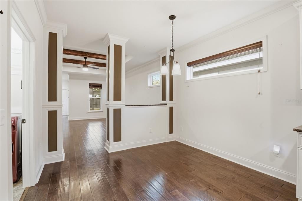 En Venta: $379,900 (3 camas, 2 baños, 1848 Pies cuadrados)