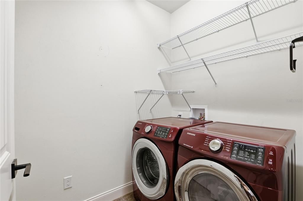 En Venta: $379,900 (3 camas, 2 baños, 1848 Pies cuadrados)