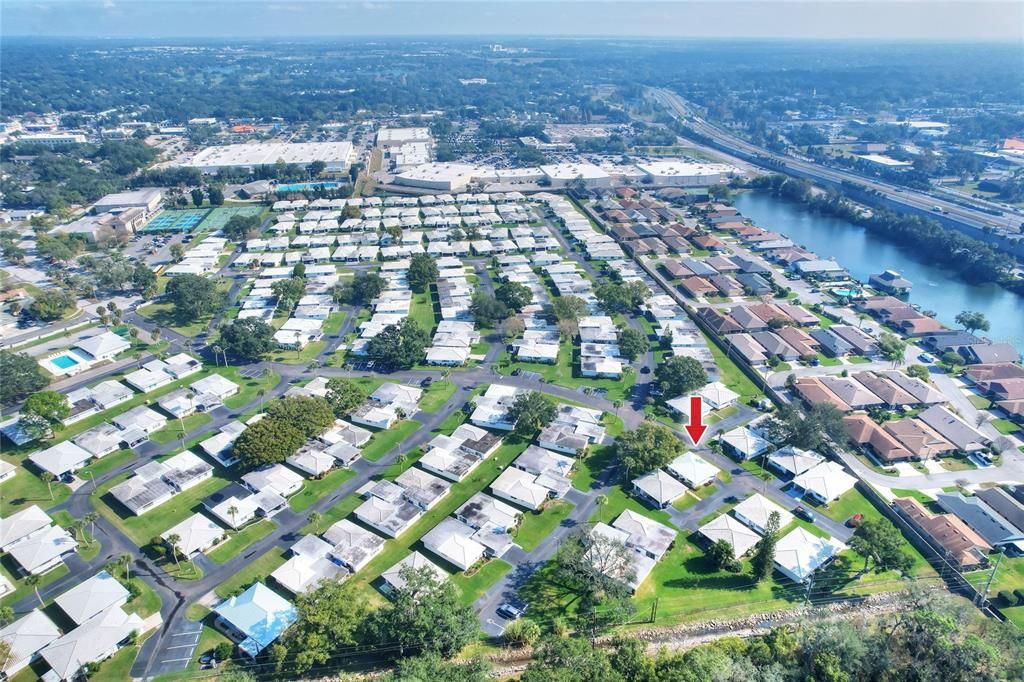 На продажу: $107,500 (1 спален, 1 ванн, 812 Квадратных фут)