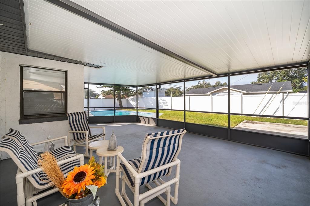 出租: $2,500 (3 贝兹, 2 浴室, 1684 平方英尺)