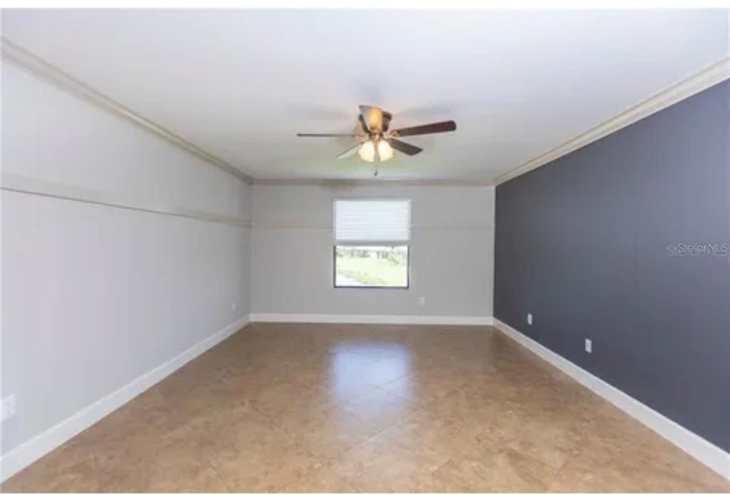 For Rent: $5,000 (6 beds, 3 baths, 3250 Square Feet)