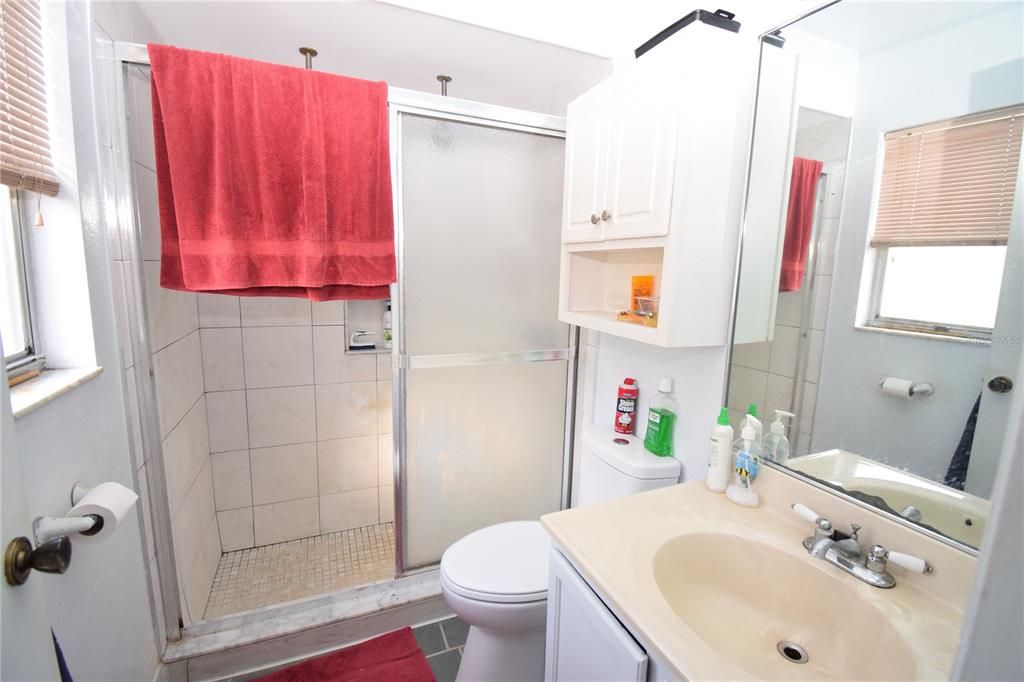 For Sale: $329,900 (2 beds, 2 baths, 1388 Square Feet)